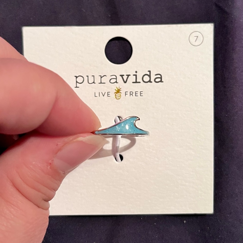 Puravida dolphin fin ring